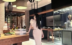 倒霉熊逃离房间